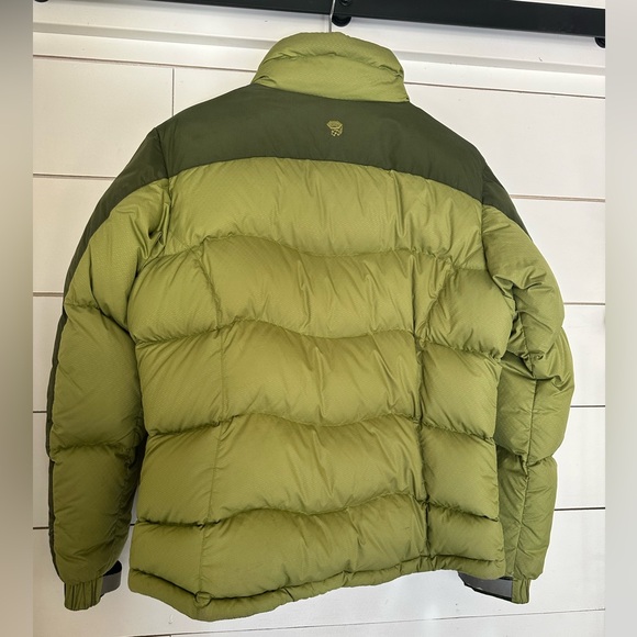 Women’s Mountain Hardware winter coat - Picture 4 of 4